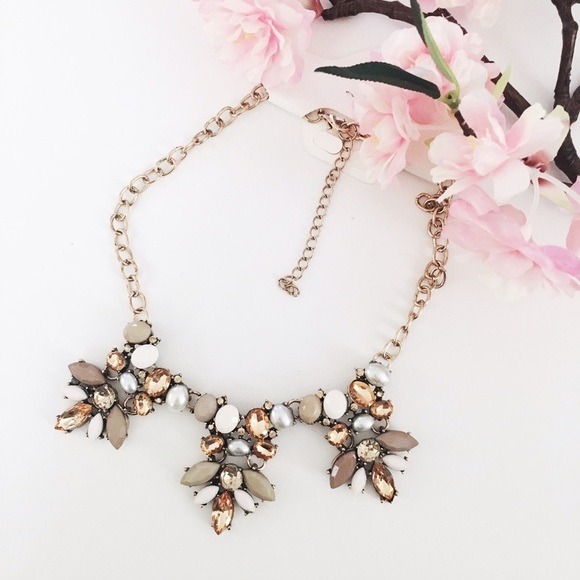 Last 1! Coffee Crystal Resin Statement Necklace - Picture 1 of 8